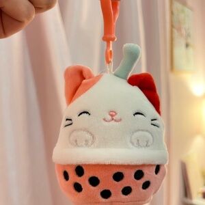 NWT 3.5” Roxy the Boba Cat Squishmallow Clip
